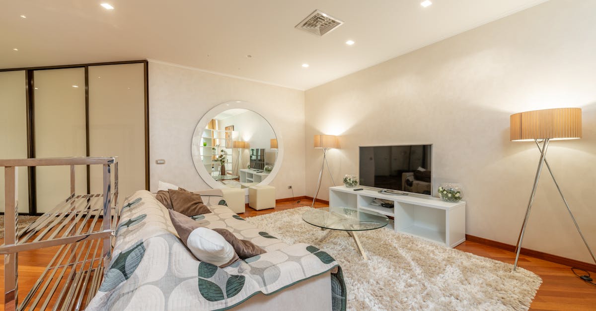 Things to do and places to visit in Village Square Apartments, Phoenix